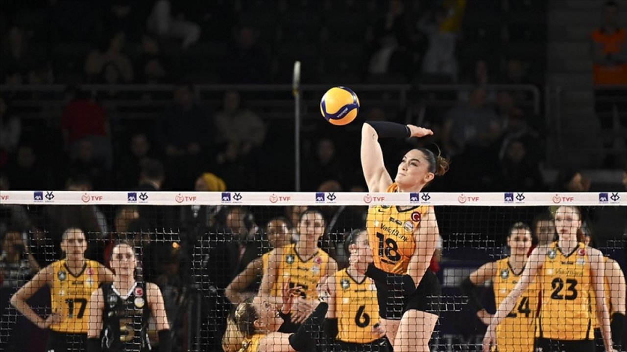 VakıfBank Kadınlar Kupa Voley’de Şampiyonluk Sevincini Yaşadı