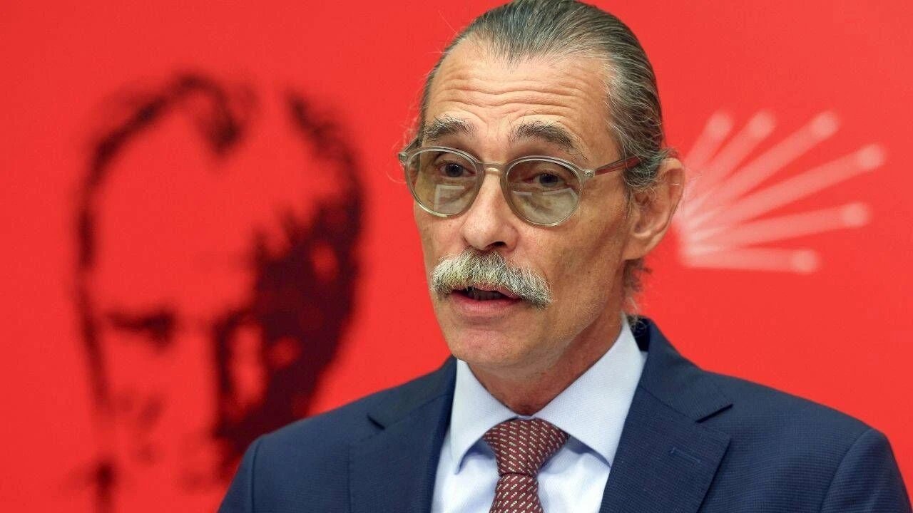 Erdal Beşikçioğlu'ndan Ameliyat Sonrası İlk Mesaj