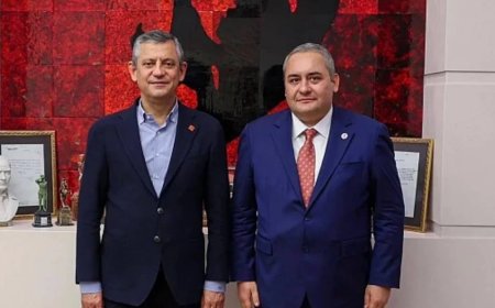 Özgür Özel’den Çarpıcı İddia: Mesut Özarslan AKP’ye Katılıyor