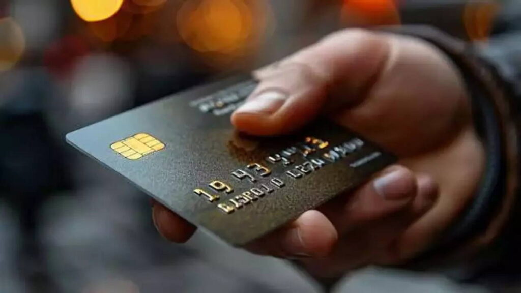 Türkiye’de Kredi Kartı Borçları 2 Yılda 2,9 Trilyon TL’ye Çıktı